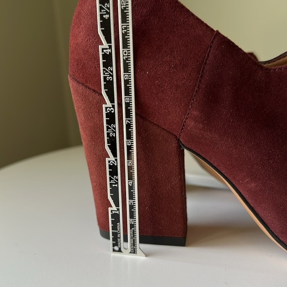 Franco Sarto Suede Side Zip Heeled Booties Merlot Size 6.5 Flawed - Picture 13 of 16